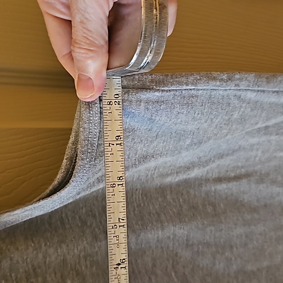 Aruba Sleeveless Tank - Picture 3 of 6